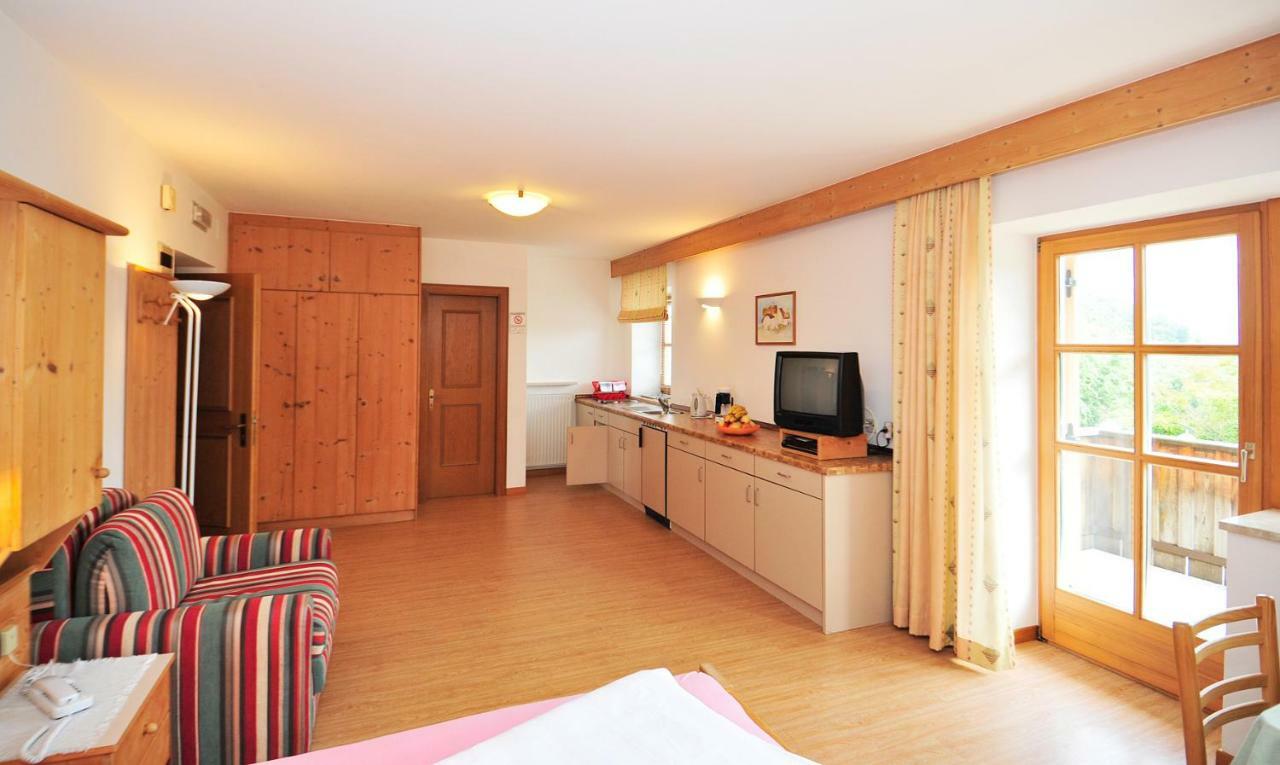 Seppmair Hotell Lagundo Exteriör bild