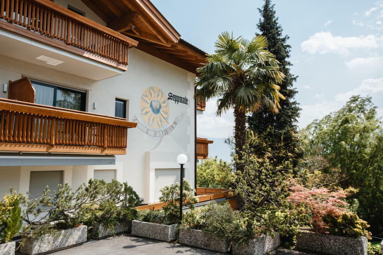 Seppmair Hotell Lagundo Exteriör bild